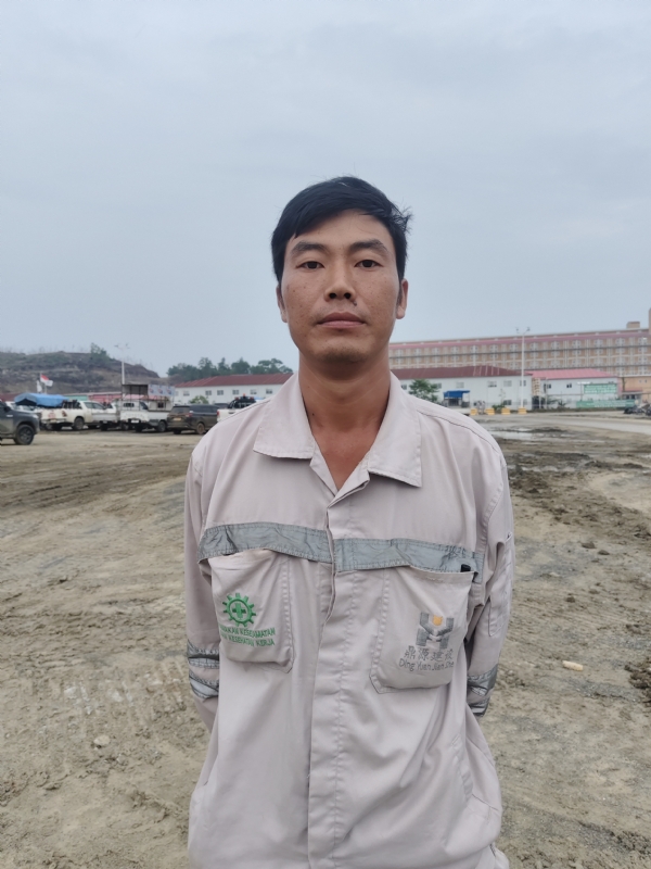 青山原是我身边伴的第一张照片--荆门闪婚服务中心